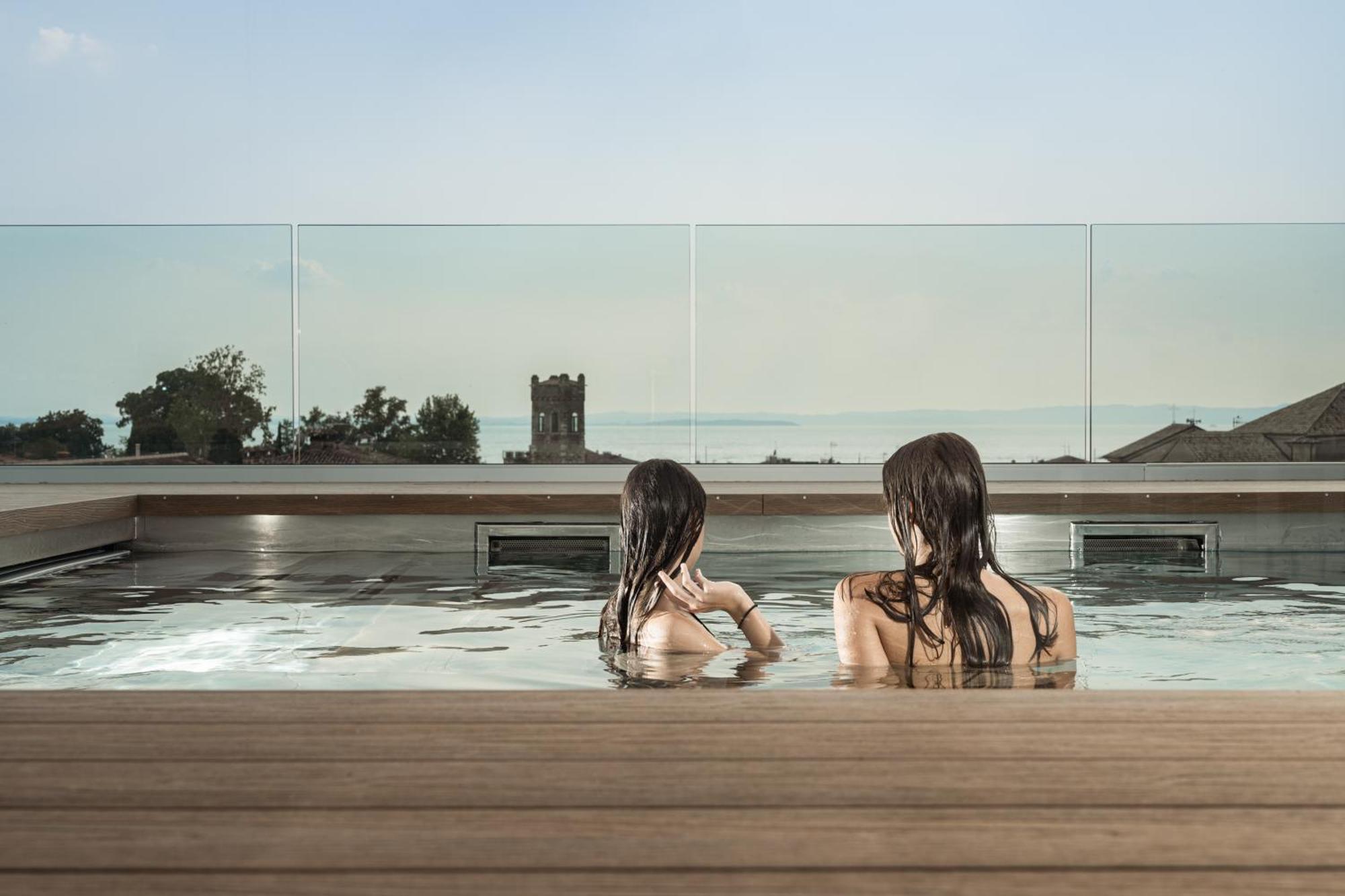 Wanderlust - & - & - Bardolino, Di Garda - Verona