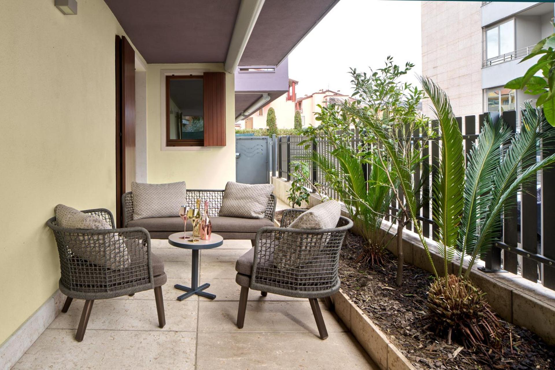 Hotel Wanderlust - & - & - Bardolino, Di Garda - Verona Bardolino